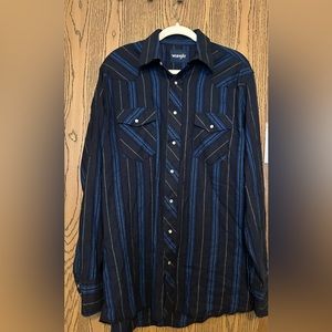 Men’s Wrangler Pearl Snap Shirt